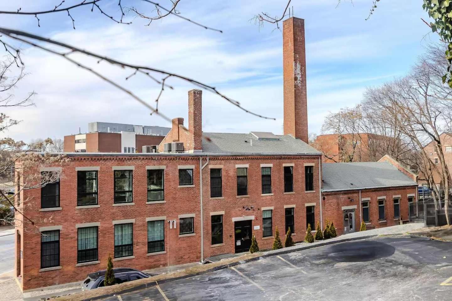 Jennifer'S Riverfront Foundry Apartment Downtown プロビデンス エクステリア 写真