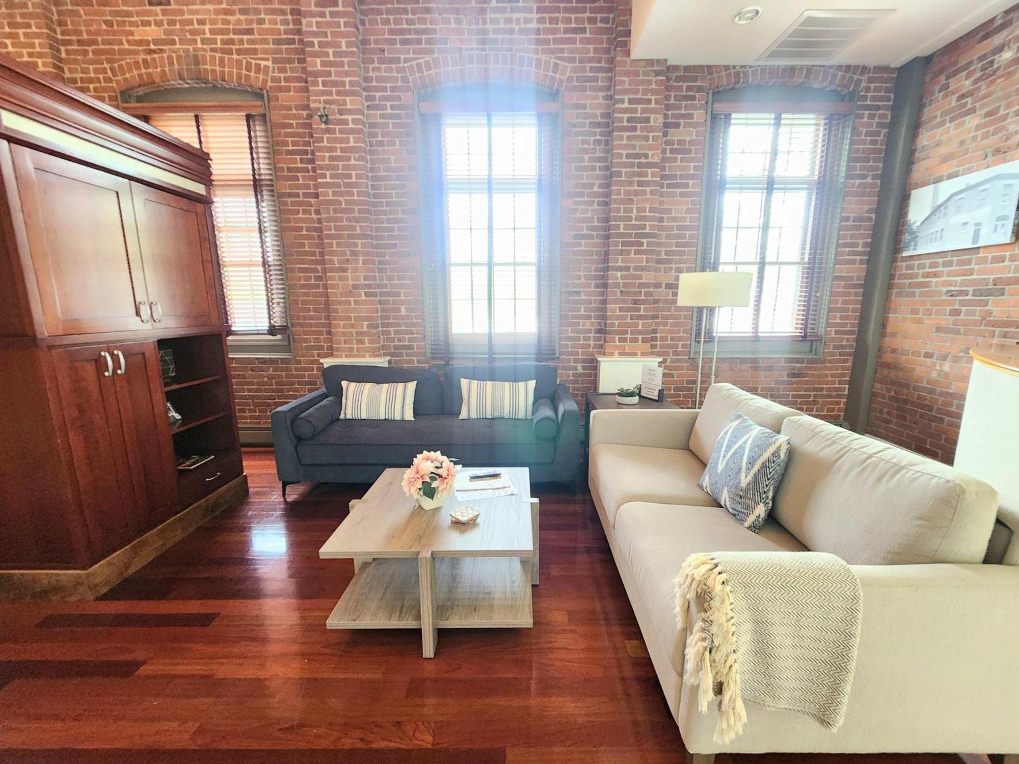 Jennifer'S Riverfront Foundry Apartment Downtown プロビデンス エクステリア 写真